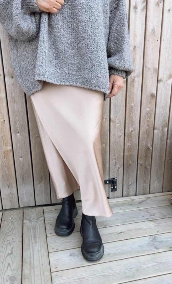 Nellie kjol, Champagne