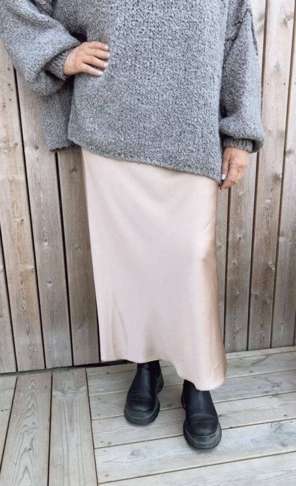 Nellie kjol, Champagne