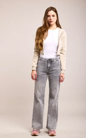 240AF7BB-605D-427F-A41C-720531656DE5 Soffi Jeans vida ben, Grå (Klicka och se film med plaggen på) Endast kvar i 34 och 42.