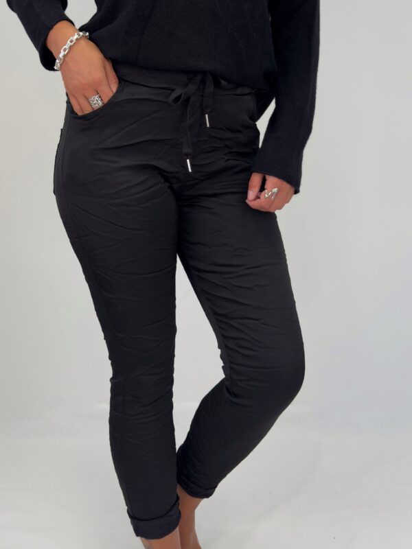 Magisk Glansig byxa, Svart.